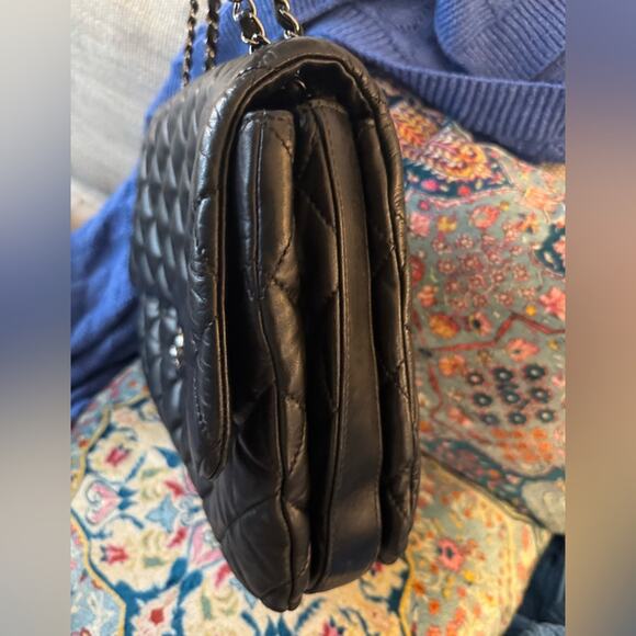 Chanel Special 3 slot flap Black Quilted wSilver Hardware employees only edition - Picture 9 of 11